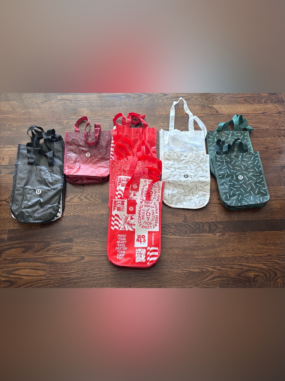 11 Lululemon small reusable shopping bags